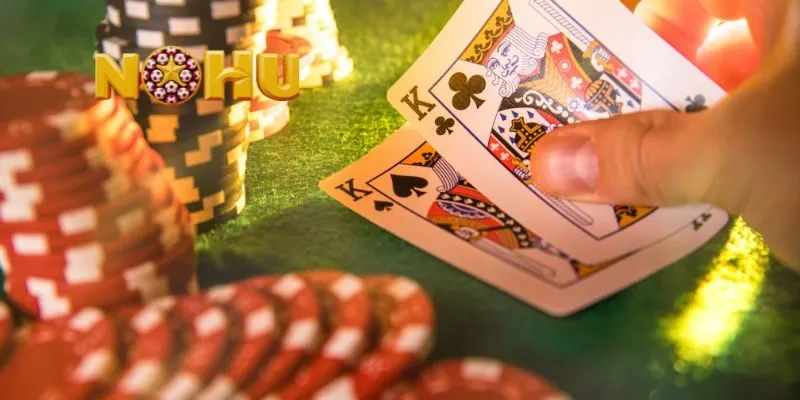 Chơi Poker trực tuyến là lựa chọn phổ biến trong giới trẻ hiện nay